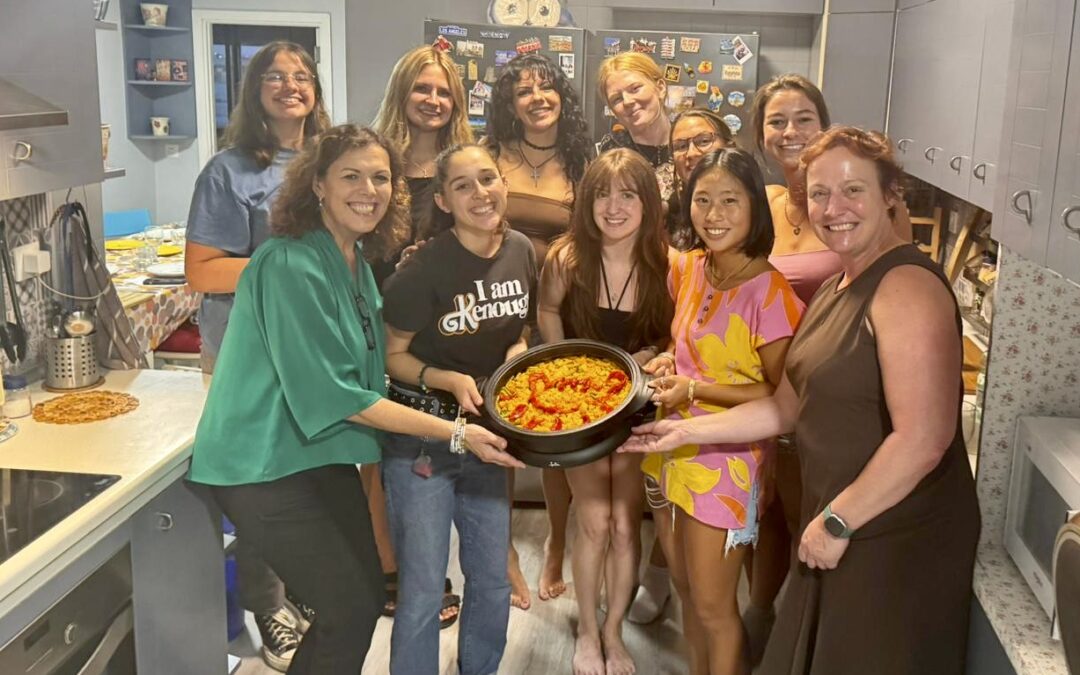 Tuesday and Wednesday we will kick off Spanish Cooking and Sevillanas dance class, respectively.  We will leave the ICS at 7 p.m. for each.