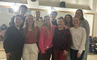 Group 2 of Sevillanas dance class will begin this week. Class will be from 7:15 to 8:15 at the Rocío Albéniz dance studio. Please meet us directly there.