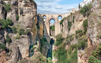 This Saturday will be our day trip to the town of Ronda. We will leave at 8:30 a.m. and will return at approximately 7 pm.